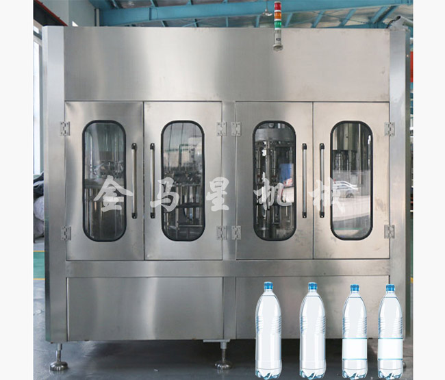   含汽飲料灌裝生產(chǎn)線(xiàn)與時(shí)代發(fā)展相互作用，共同前進(jìn)